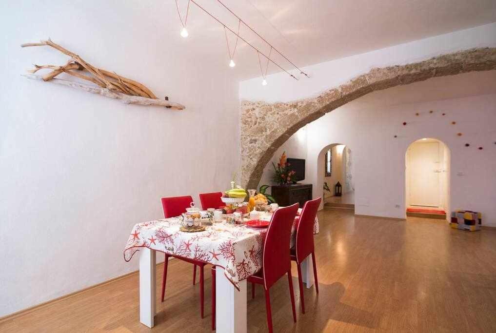 Casa Principe Open Space Wifi Ac All Comforts Apartment Alghero Bagian luar foto